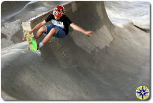 skating burnside skate park