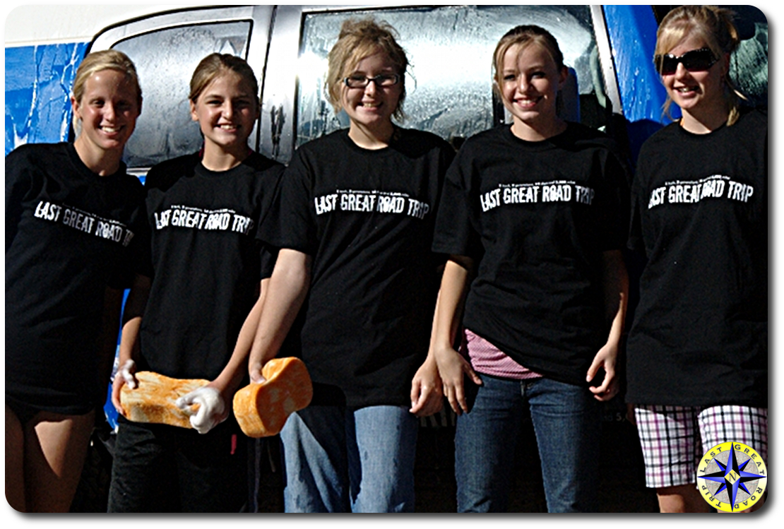 girls in last great road trip t-shirt