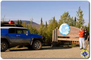 fj cruiser dalton highway arctic circle sign