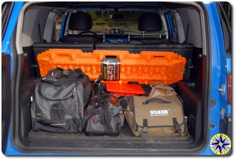 fj cruiser packed maxtrax