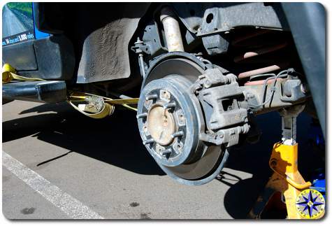 fj cruiser rear lower control arm install