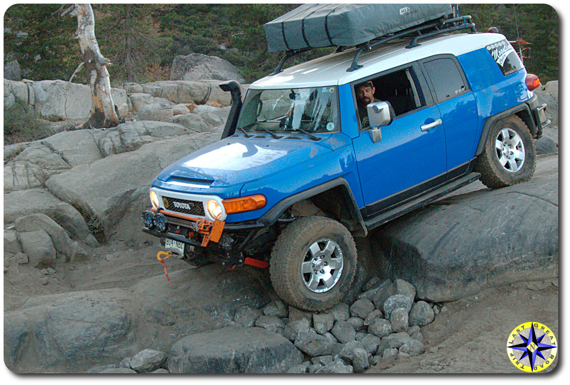 fj cruiser rock crawling rubicon trail