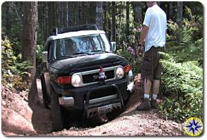 spotter black fj cruiser tahuya trail