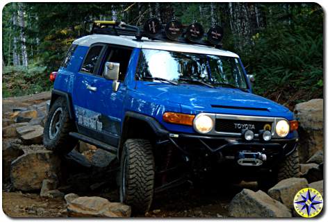 toytoa fj cruiser rock garden tillamook forest