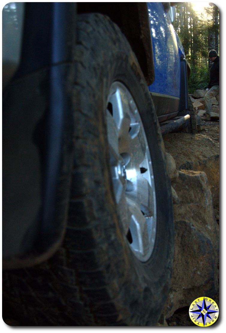 closeup fj cruiser tire rocks tillamook forest