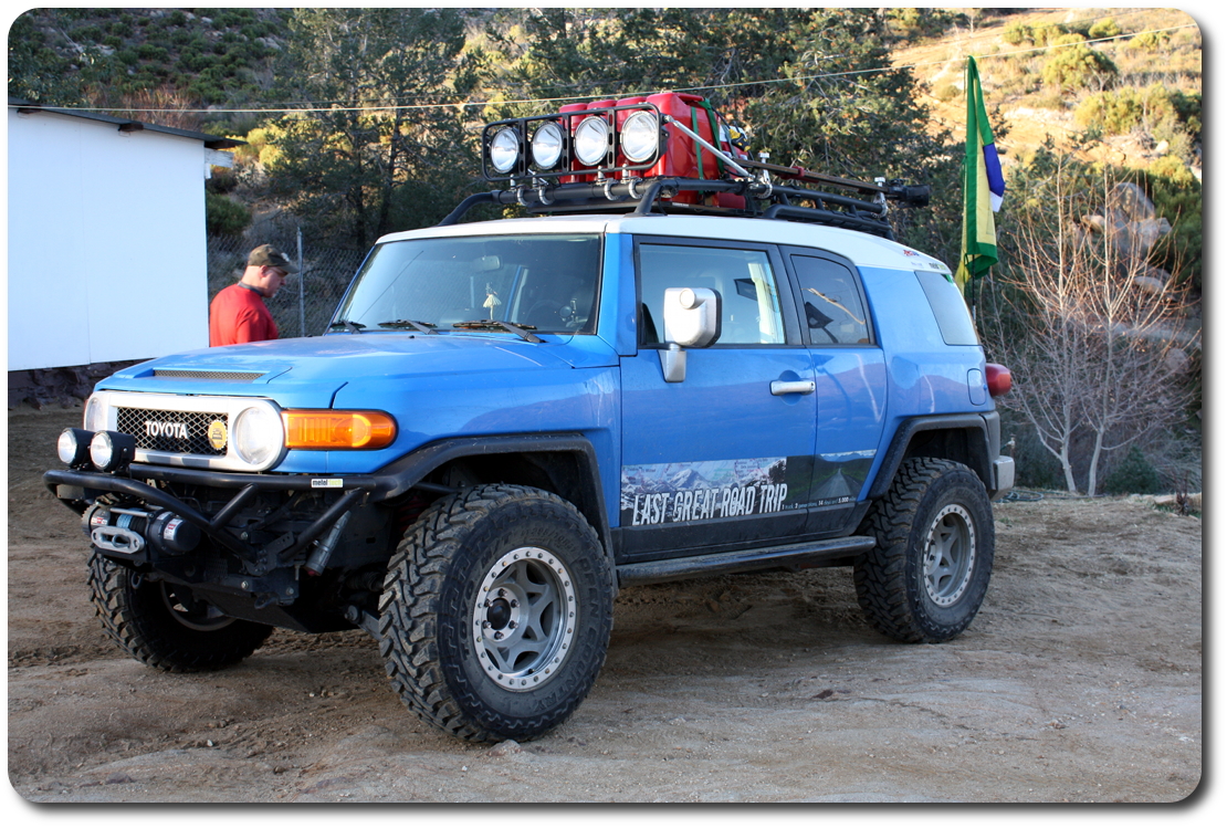fj cruiser at mikes sky ranch