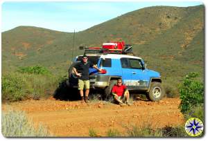 men fj cruiser side of Baja mexico dirt road