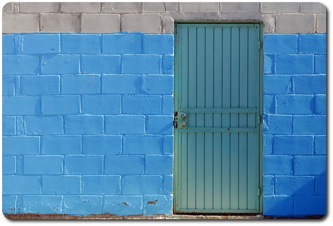 baja chaple door