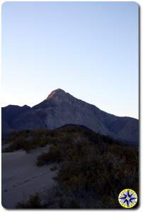 Bahía de los Ángeles sand dunes and mountain