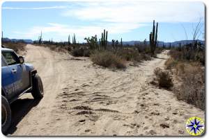 fj cruiser cross roads baja mexico