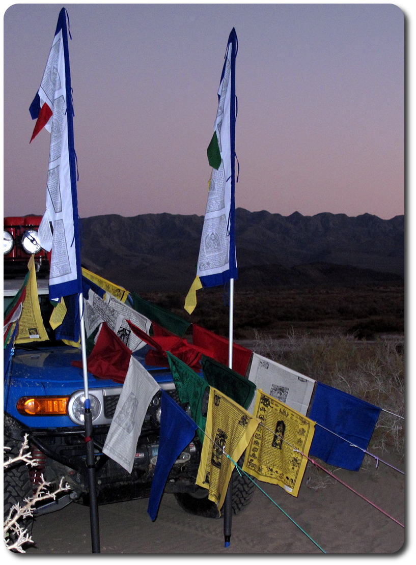 fj cruiser prayer flags