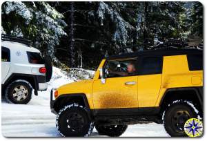 yellow fj cruiser