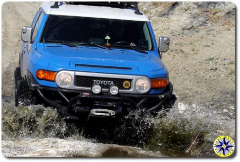 toyota fj cruiser water crossing baja mexico