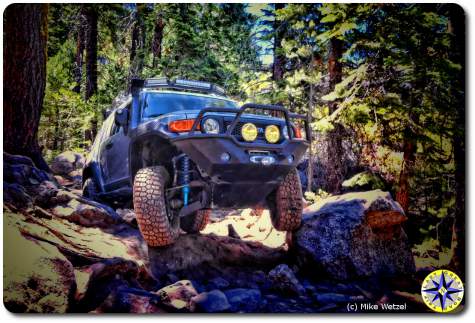 fj cruiser rubicon trail rock crawling