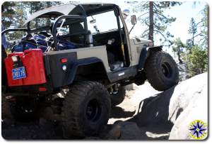 fj 40 on Rubicon trail