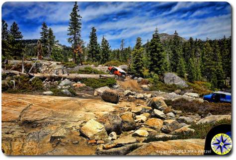 voodoo blue and metal tech 4x4 orange fj cruisers on rubicon trail