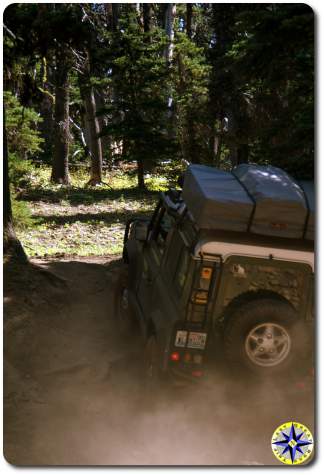 green land rover defender 90