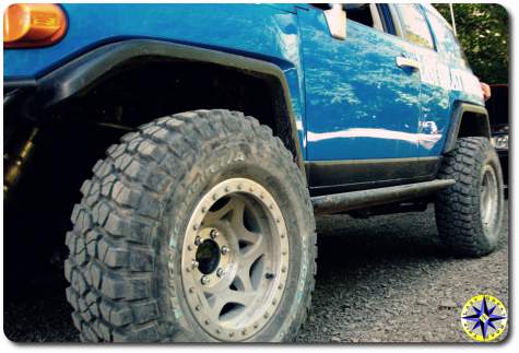 toyota fj cruiser bfgoodrich km2