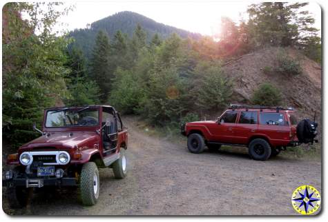 toyota fj40 and toyota bj60