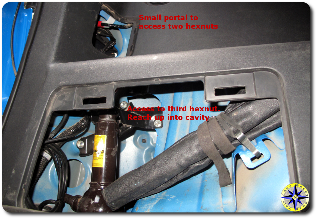 fj cruiser taillight access panel