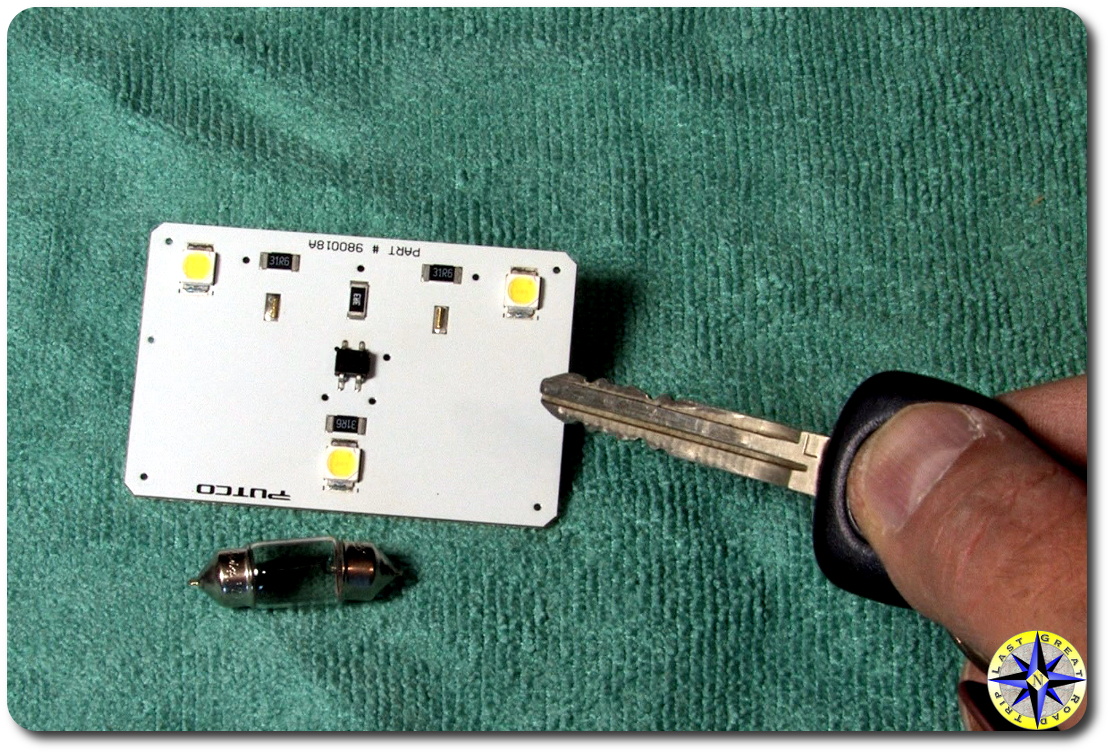 dome light bulb LED chip compare