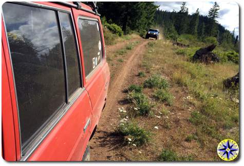 toyota bj60 and toyota fj cruiser