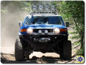 fj cruiser baja racer