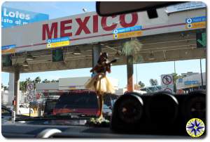 usa mexico border station